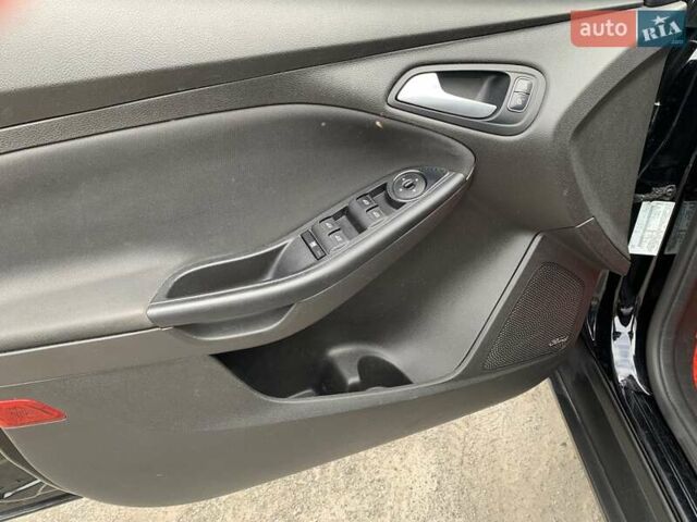 Черный Форд Фокус, объемом двигателя 2 л и пробегом 176 тыс. км за 8500 $, фото 9 на Automoto.ua