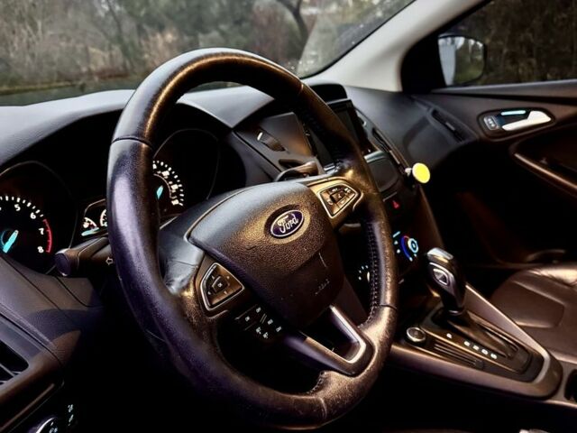 Черный Форд Фокус, объемом двигателя 2 л и пробегом 120 тыс. км за 7750 $, фото 15 на Automoto.ua