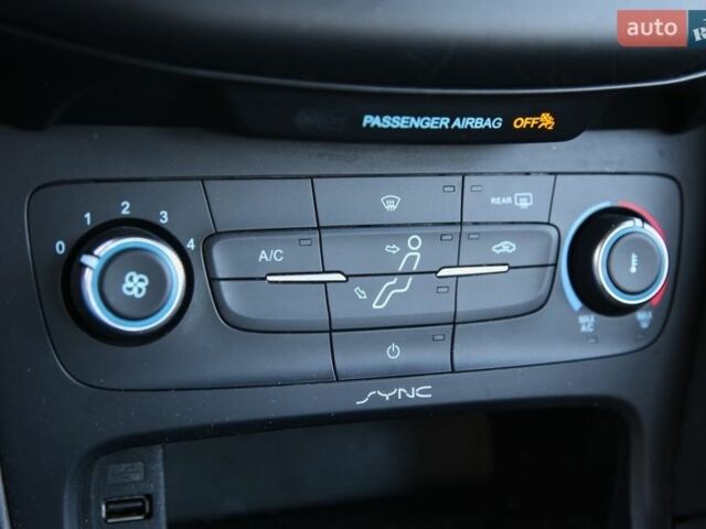 Черный Форд Фокус, объемом двигателя 2 л и пробегом 87 тыс. км за 9500 $, фото 18 на Automoto.ua