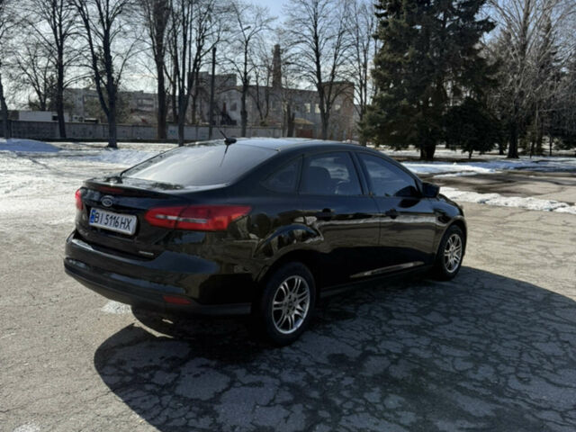 Чорний Форд Фокус, об'ємом двигуна 2 л та пробігом 99 тис. км за 7800 $, фото 5 на Automoto.ua