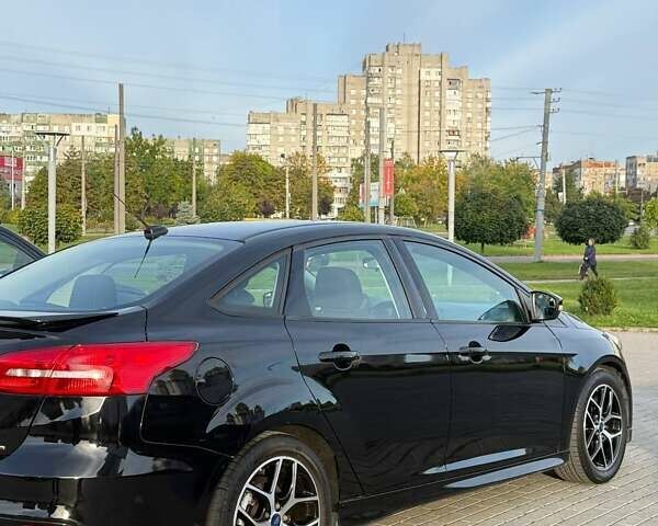 Черный Форд Фокус, объемом двигателя 2 л и пробегом 183 тыс. км за 7300 $, фото 11 на Automoto.ua