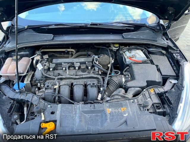 Чорний Форд Фокус, об'ємом двигуна 2 л та пробігом 217 тис. км за 7500 $, фото 4 на Automoto.ua