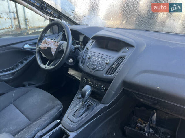 Черный Форд Фокус, объемом двигателя 2 л и пробегом 70 тыс. км за 5250 $, фото 4 на Automoto.ua