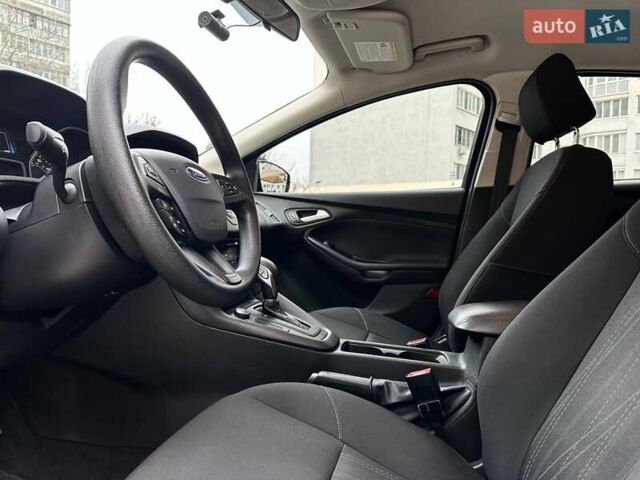 Черный Форд Фокус, объемом двигателя 2 л и пробегом 98 тыс. км за 9600 $, фото 15 на Automoto.ua