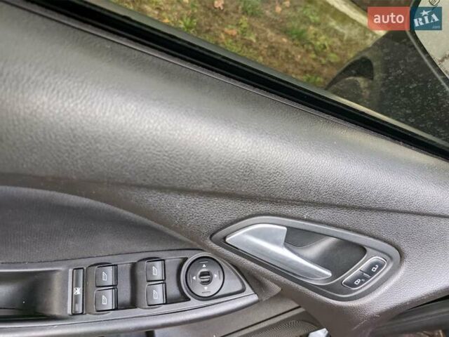Форд Фокус 2017 в Киеве на Automoto.ua Черный Форд Фокус, объемом двигателя 1.9 л и пробегом 151 тыс. км за 10500 $, фото 10 на Automoto.ua