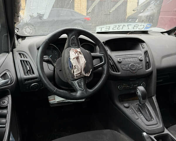 Черный Форд Фокус, объемом двигателя 2 л и пробегом 70 тыс. км за 5250 $, фото 2 на Automoto.ua