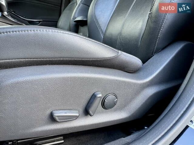 Черный Форд Фокус, объемом двигателя 2.01 л и пробегом 145 тыс. км за 9900 $, фото 37 на Automoto.ua