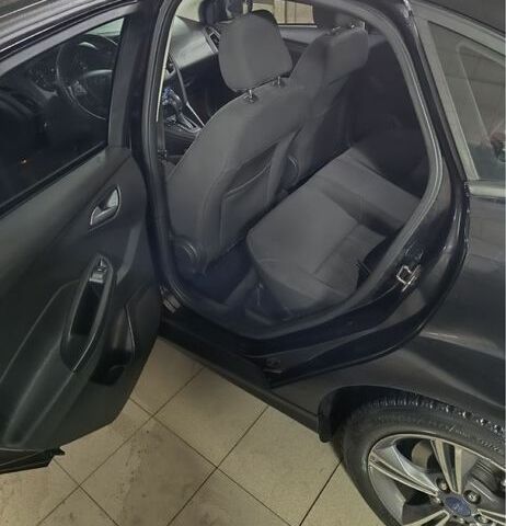 Черный Форд Фокус, объемом двигателя 1 л и пробегом 140 тыс. км за 7100 $, фото 8 на Automoto.ua