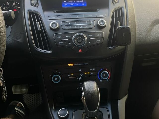 Черный Форд Фокус, объемом двигателя 0 л и пробегом 85 тыс. км за 8700 $, фото 6 на Automoto.ua