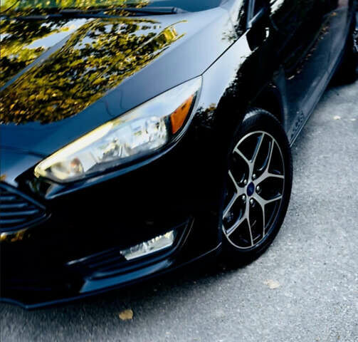 Черный Форд Фокус, объемом двигателя 2 л и пробегом 97 тыс. км за 8300 $, фото 4 на Automoto.ua