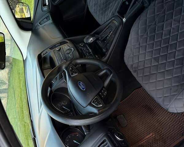 Чорний Форд Фокус, об'ємом двигуна 1 л та пробігом 86 тис. км за 8000 $, фото 5 на Automoto.ua