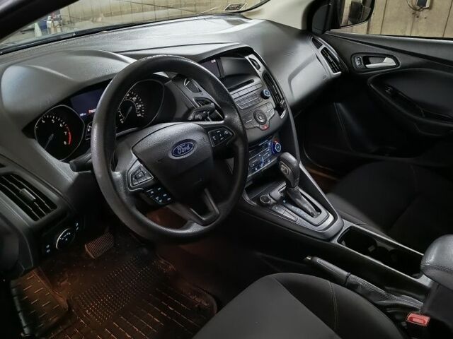 Черный Форд Фокус, объемом двигателя 1 л и пробегом 140 тыс. км за 8500 $, фото 6 на Automoto.ua