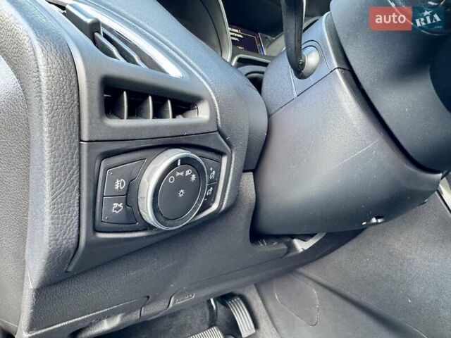 Черный Форд Фокус, объемом двигателя 2.01 л и пробегом 145 тыс. км за 9900 $, фото 39 на Automoto.ua