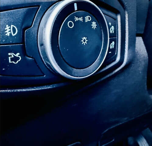 Черный Форд Фокус, объемом двигателя 2 л и пробегом 97 тыс. км за 8300 $, фото 13 на Automoto.ua