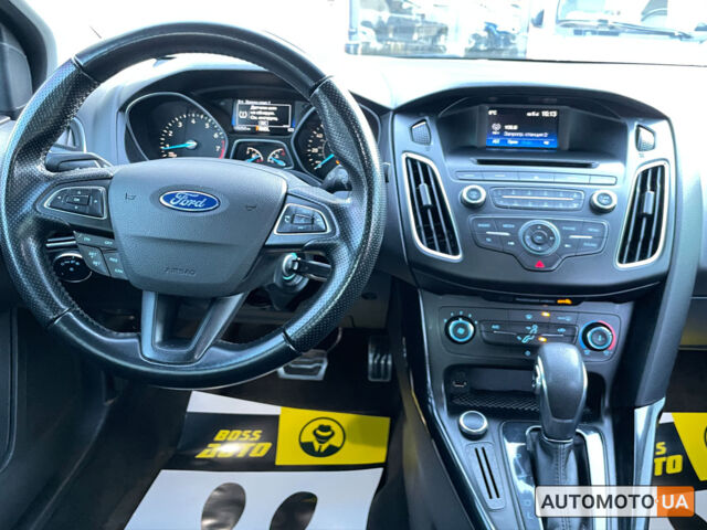 Чорний Форд Фокус, об'ємом двигуна 2 л та пробігом 76 тис. км за 10800 $, фото 16 на Automoto.ua