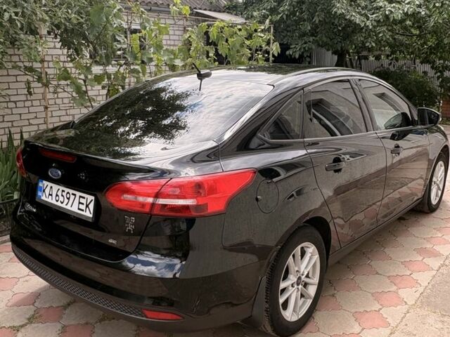 Чорний Форд Фокус, об'ємом двигуна 2 л та пробігом 140 тис. км за 8500 $, фото 8 на Automoto.ua