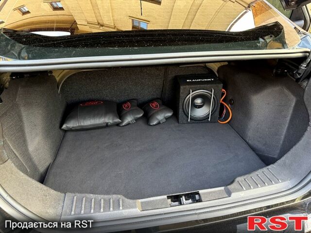 Чорний Форд Фокус, об'ємом двигуна 2 л та пробігом 15500 тис. км за 8500 $, фото 12 на Automoto.ua