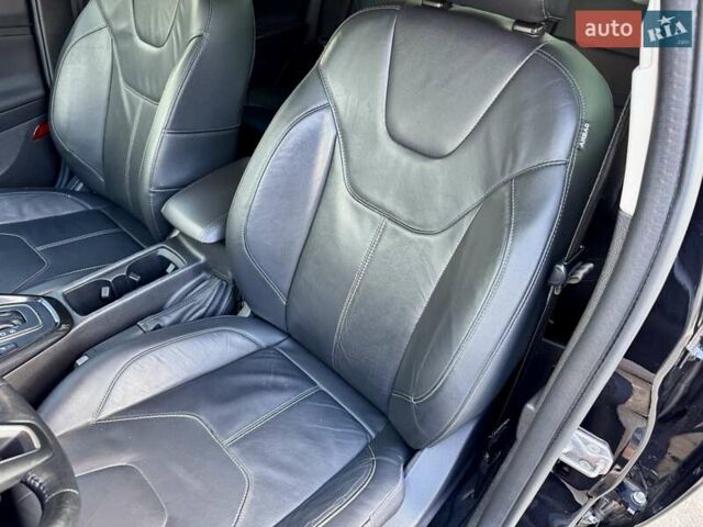 Черный Форд Фокус, объемом двигателя 2.01 л и пробегом 145 тыс. км за 9900 $, фото 38 на Automoto.ua