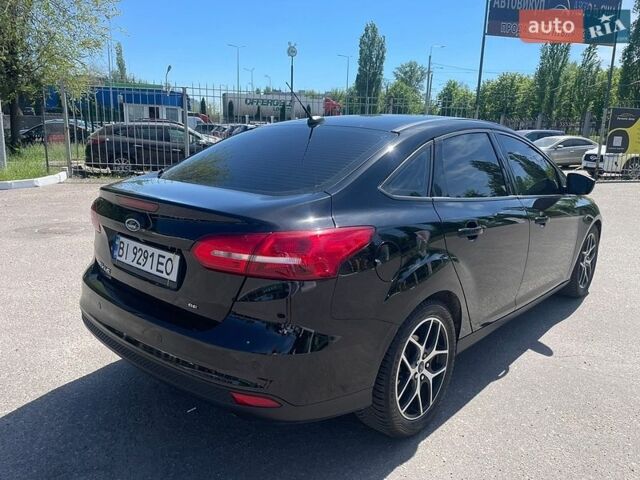 Черный Форд Фокус, объемом двигателя 2 л и пробегом 131 тыс. км за 7750 $, фото 6 на Automoto.ua