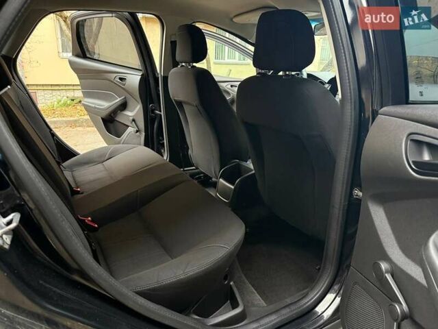 Черный Форд Фокус, объемом двигателя 2 л и пробегом 99 тыс. км за 8500 $, фото 11 на Automoto.ua