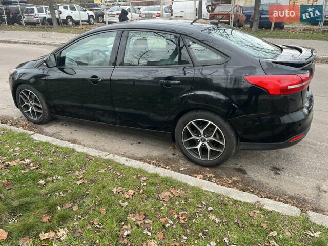Чорний Форд Фокус, об'ємом двигуна 2 л та пробігом 206 тис. км за 7000 $, фото 4 на Automoto.ua