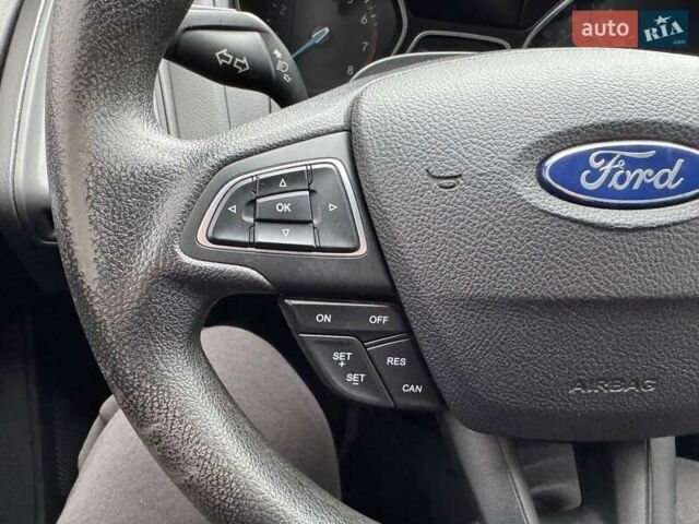 Чорний Форд Фокус, об'ємом двигуна 2 л та пробігом 196 тис. км за 6500 $, фото 11 на Automoto.ua