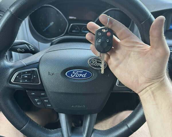 Чорний Форд Фокус, об'ємом двигуна 2 л та пробігом 199 тис. км за 8150 $, фото 12 на Automoto.ua