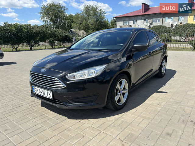 Чорний Форд Фокус, об'ємом двигуна 2 л та пробігом 214 тис. км за 8200 $, фото 1 на Automoto.ua