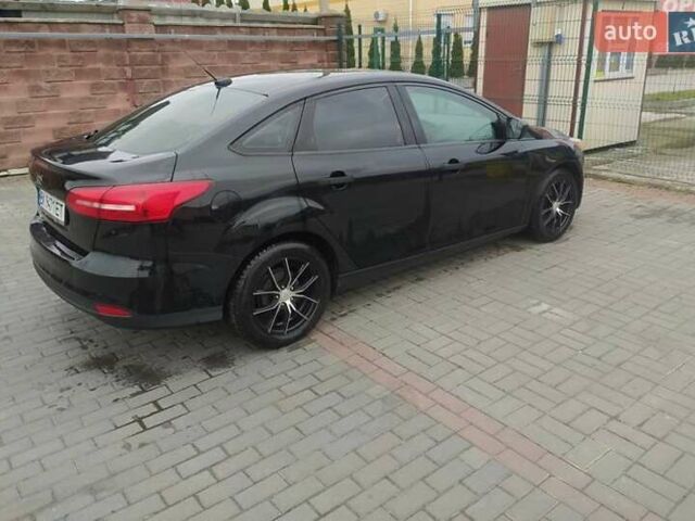 Чорний Форд Фокус, об'ємом двигуна 2 л та пробігом 120 тис. км за 10100 $, фото 5 на Automoto.ua