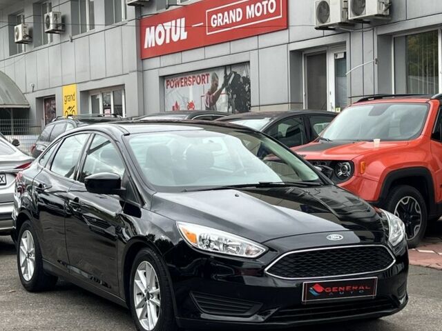 Чорний Форд Фокус, об'ємом двигуна 2 л та пробігом 50 тис. км за 9800 $, фото 3 на Automoto.ua