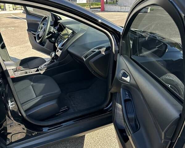 Чорний Форд Фокус, об'ємом двигуна 0 л та пробігом 165 тис. км за 10500 $, фото 19 на Automoto.ua