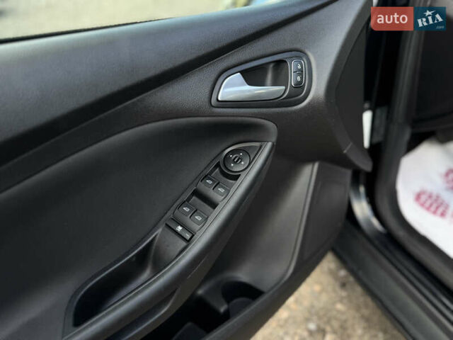 Черный Форд Фокус, объемом двигателя 2 л и пробегом 91 тыс. км за 9800 $, фото 14 на Automoto.ua