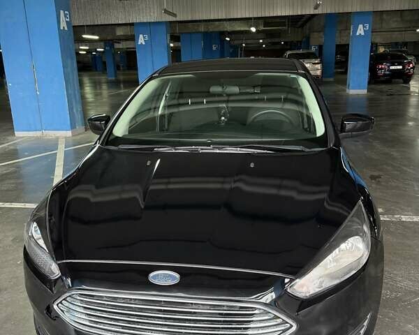 Чорний Форд Фокус, об'ємом двигуна 2 л та пробігом 63 тис. км за 10000 $, фото 2 на Automoto.ua