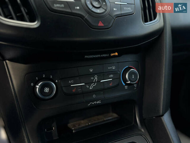 Черный Форд Фокус, объемом двигателя 2 л и пробегом 91 тыс. км за 9800 $, фото 12 на Automoto.ua