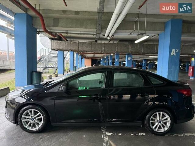 Чорний Форд Фокус, об'ємом двигуна 2 л та пробігом 63 тис. км за 10000 $, фото 1 на Automoto.ua