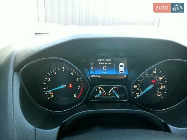 Чорний Форд Фокус, об'ємом двигуна 2 л та пробігом 49 тис. км за 9700 $, фото 4 на Automoto.ua
