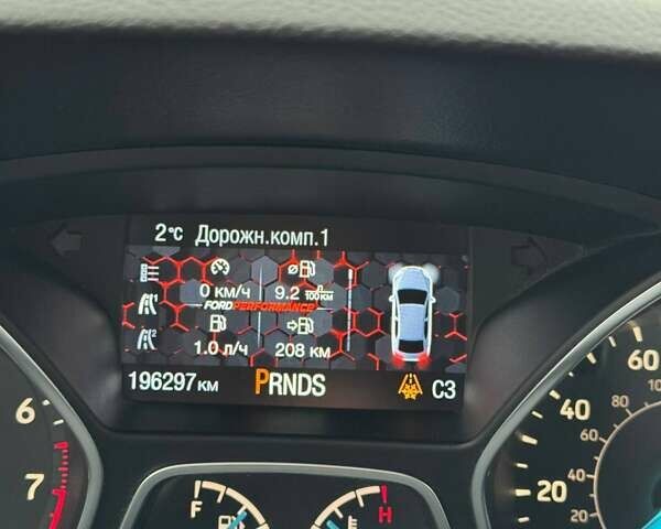 Чорний Форд Фокус, об'ємом двигуна 2 л та пробігом 196 тис. км за 6500 $, фото 20 на Automoto.ua