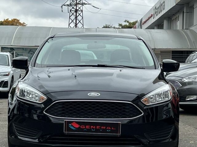 Чорний Форд Фокус, об'ємом двигуна 2 л та пробігом 50 тис. км за 9800 $, фото 4 на Automoto.ua