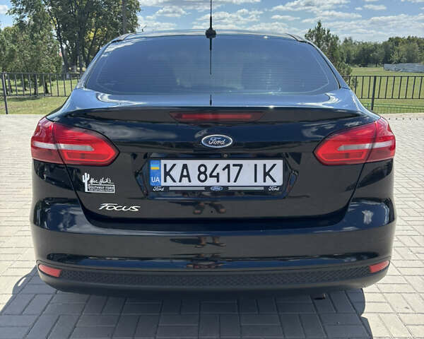Чорний Форд Фокус, об'ємом двигуна 2 л та пробігом 214 тис. км за 8200 $, фото 3 на Automoto.ua