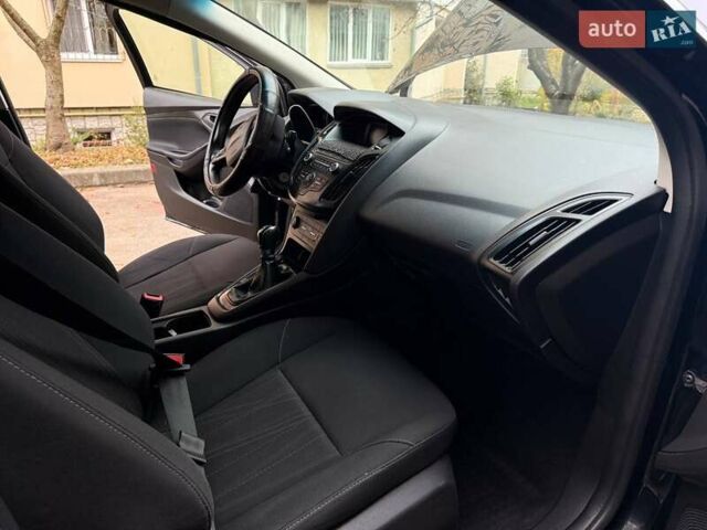 Чорний Форд Фокус, об'ємом двигуна 2 л та пробігом 99 тис. км за 8000 $, фото 12 на Automoto.ua