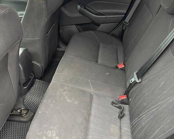 Чорний Форд Фокус, об'ємом двигуна 2 л та пробігом 196 тис. км за 6500 $, фото 34 на Automoto.ua