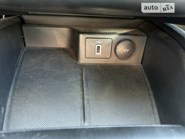 Черный Форд Фокус, объемом двигателя 1 л и пробегом 62 тыс. км за 15900 $, фото 23 на Automoto.ua