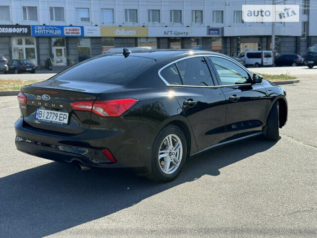 Черный Форд Фокус, объемом двигателя 1 л и пробегом 62 тыс. км за 15900 $, фото 6 на Automoto.ua