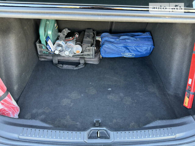 Черный Форд Фокус, объемом двигателя 1 л и пробегом 62 тыс. км за 15900 $, фото 9 на Automoto.ua