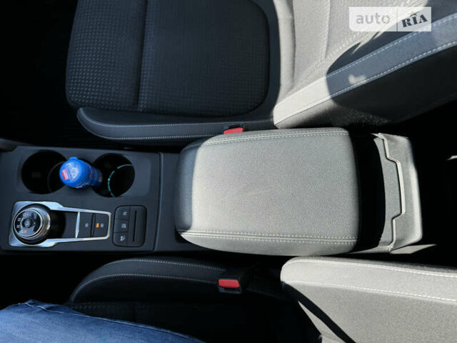 Черный Форд Фокус, объемом двигателя 1 л и пробегом 62 тыс. км за 15900 $, фото 25 на Automoto.ua