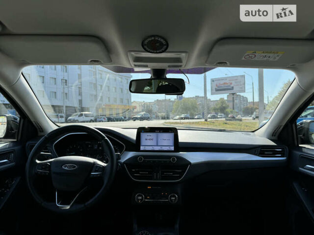 Черный Форд Фокус, объемом двигателя 1 л и пробегом 62 тыс. км за 15900 $, фото 29 на Automoto.ua