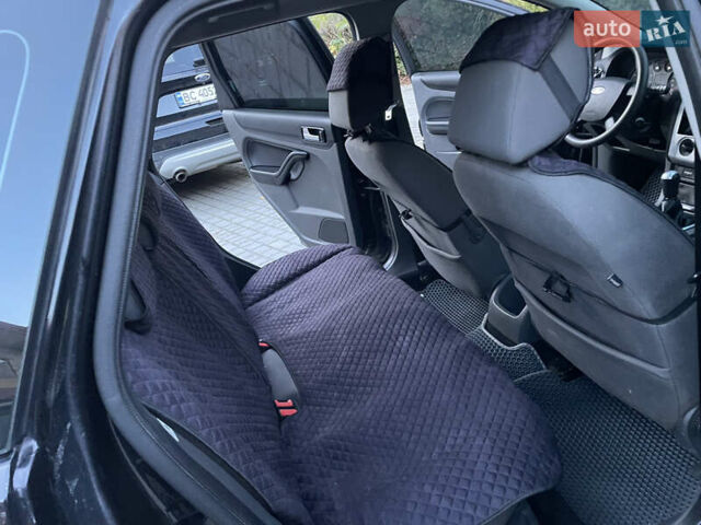 Чорний Форд Фокус, об'ємом двигуна 1.6 л та пробігом 294 тис. км за 4300 $, фото 29 на Automoto.ua