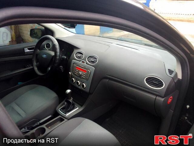 Форд Фокус 2005 в Новом Буге на Automoto.ua Черный Форд Фокус, объемом двигателя 1.6 л и пробегом 230 тыс. км за 4300 $, фото 1 на Automoto.ua