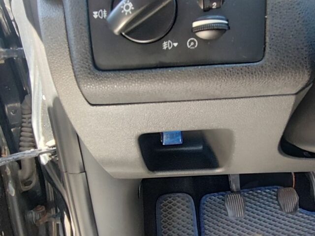 Чорний Форд Фокус, об'ємом двигуна 1.6 л та пробігом 250 тис. км за 4299 $, фото 15 на Automoto.ua