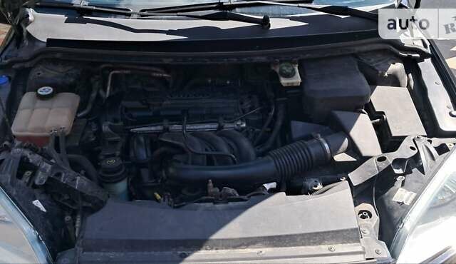 Чорний Форд Фокус, об'ємом двигуна 1.6 л та пробігом 207 тис. км за 5500 $, фото 14 на Automoto.ua